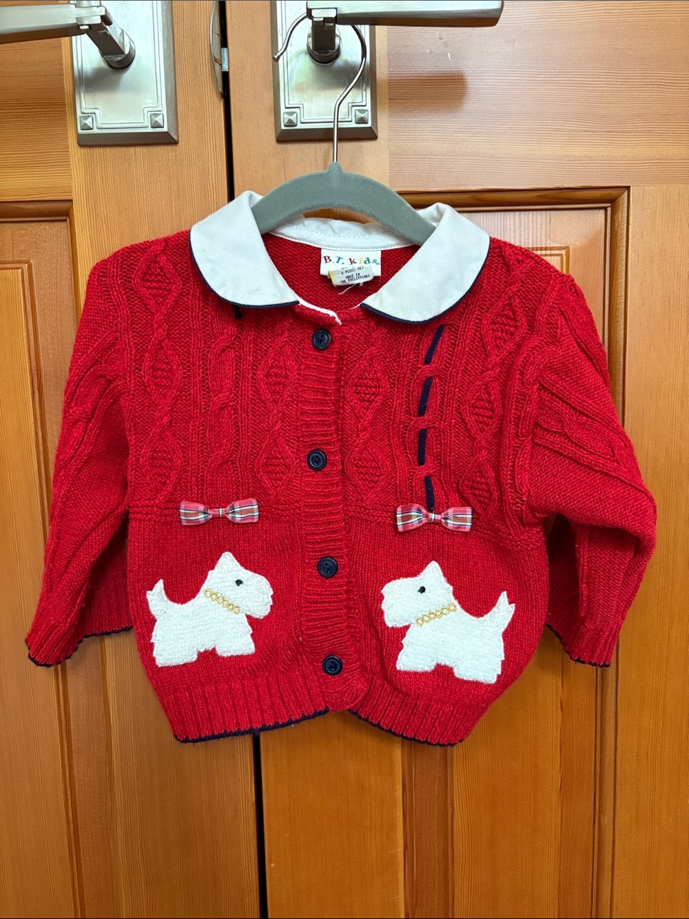 Vintage B.T. Kids Red Cable-Knit Sweater Cardigan White Dog Appliqués 12 Months